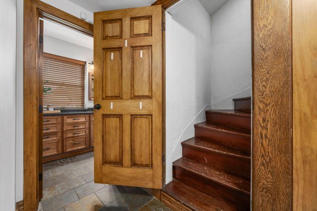 367 E Jenkins Avenue, Columbus, OH 43207