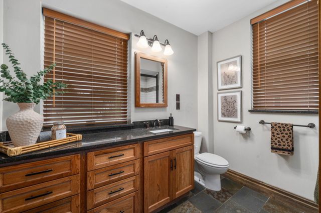 367 E Jenkins Avenue, Columbus, OH 43207