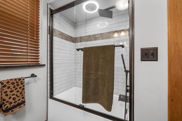 367 E Jenkins Avenue, Columbus, OH 43207
