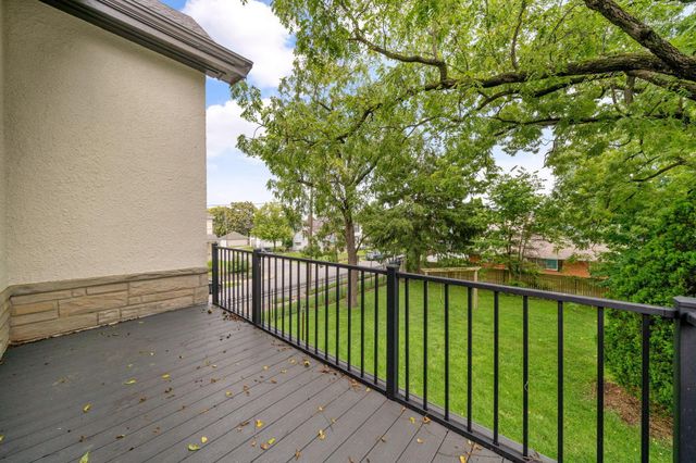 367 E Jenkins Avenue, Columbus, OH 43207