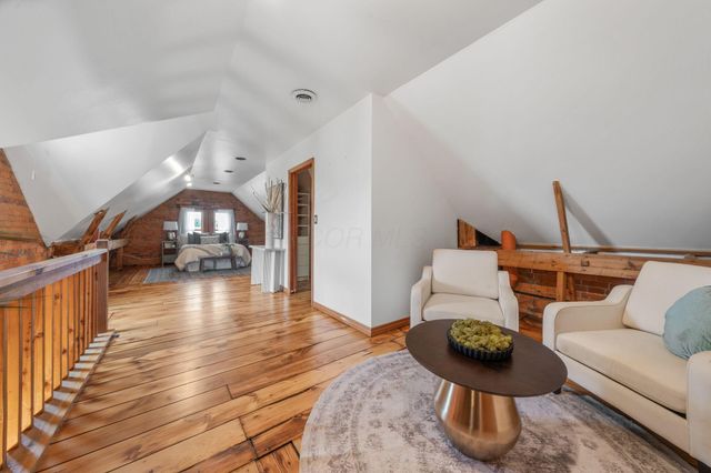 367 E Jenkins Avenue, Columbus, OH 43207