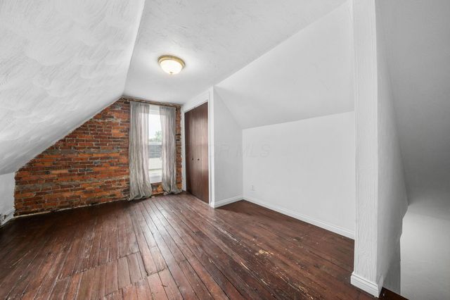 367 E Jenkins Avenue, Columbus, OH 43207