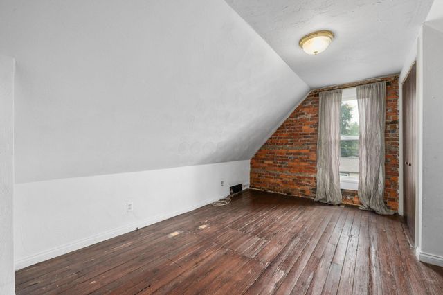 367 E Jenkins Avenue, Columbus, OH 43207