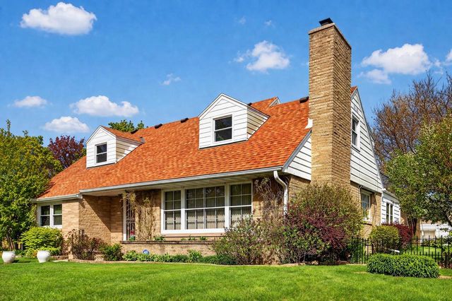 4076 N 90th STREET, Milwaukee, WI 53222