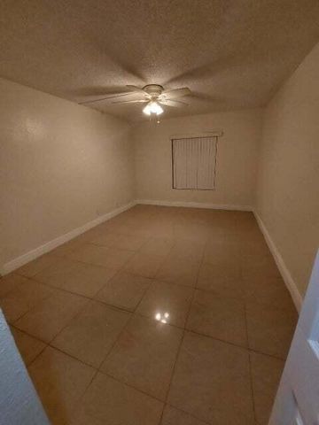 201 Foxtail Drive G1, Greenacres, FL 33415