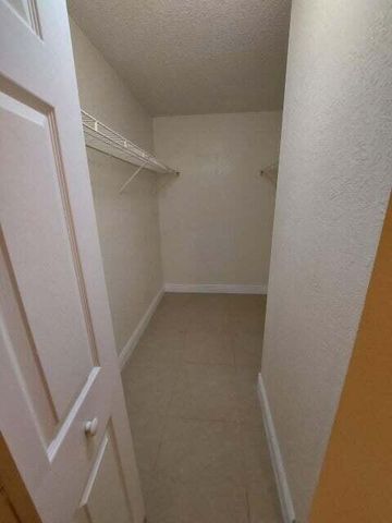 201 Foxtail Drive G1, Greenacres, FL 33415