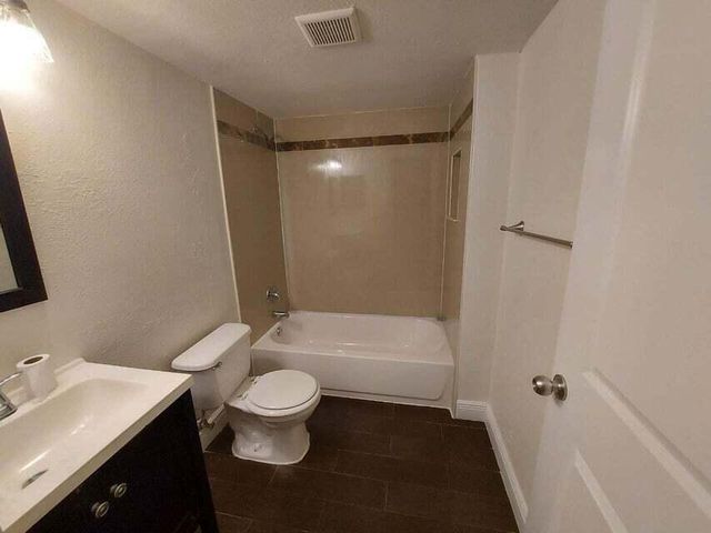 201 Foxtail Drive G1, Greenacres, FL 33415