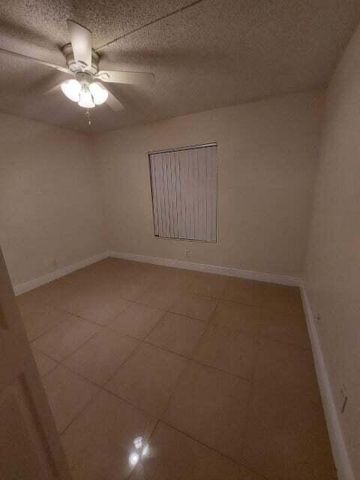 201 Foxtail Drive G1, Greenacres, FL 33415