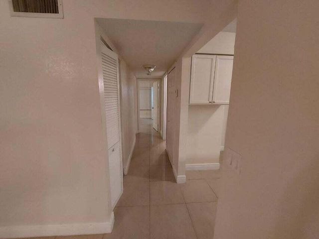 201 Foxtail Drive G1, Greenacres, FL 33415