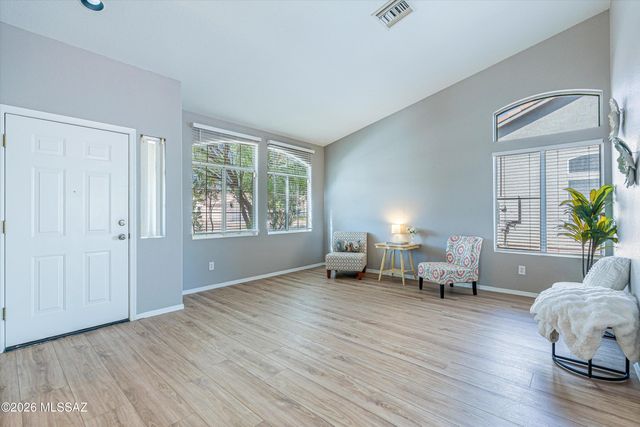 7600 W Summer Sun Lane, Tucson, AZ 85743
