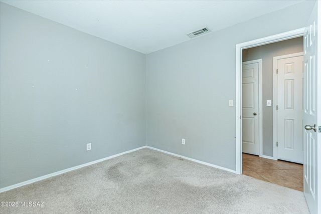 7600 W Summer Sun Lane, Tucson, AZ 85743