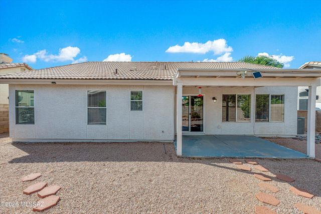 7600 W Summer Sun Lane, Tucson, AZ 85743