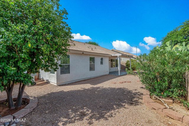 7600 W Summer Sun Lane, Tucson, AZ 85743
