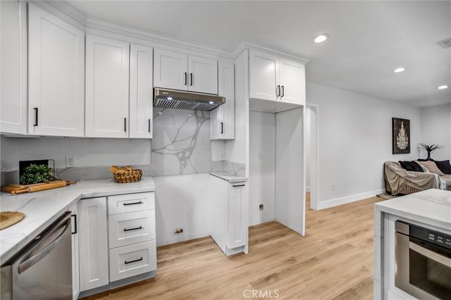 723 Chestnut Avenue, Los Angeles, CA 90042
