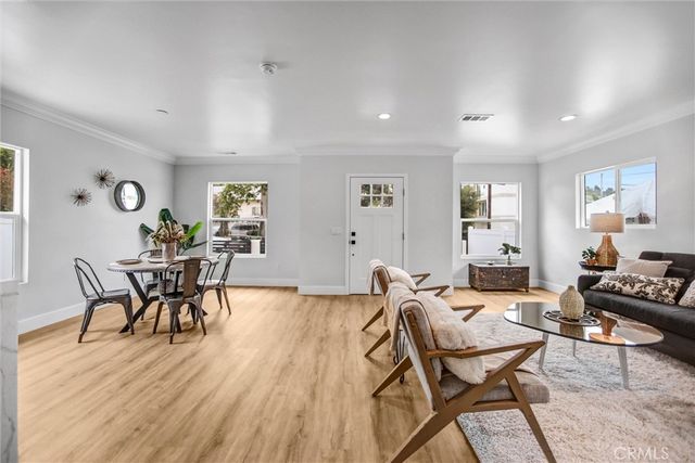 723 Chestnut Avenue, Los Angeles, CA 90042