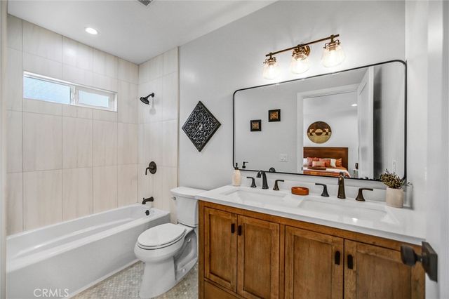 723 Chestnut Avenue, Los Angeles, CA 90042