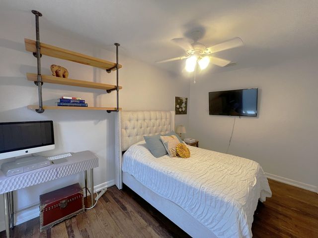 1311 Aggie LN A, Austin, TX 78757