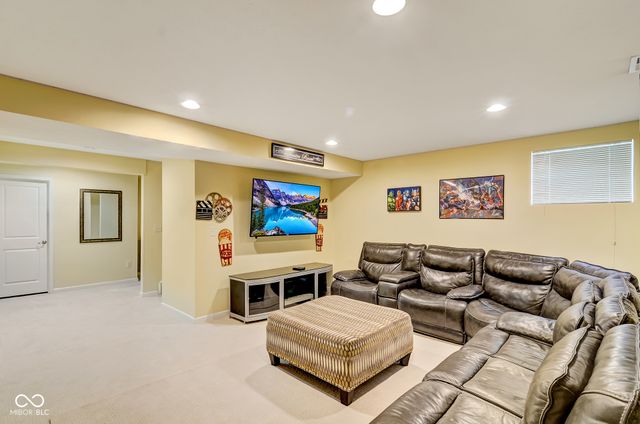 6612 School Branch Drive, Brownsburg, IN 46112