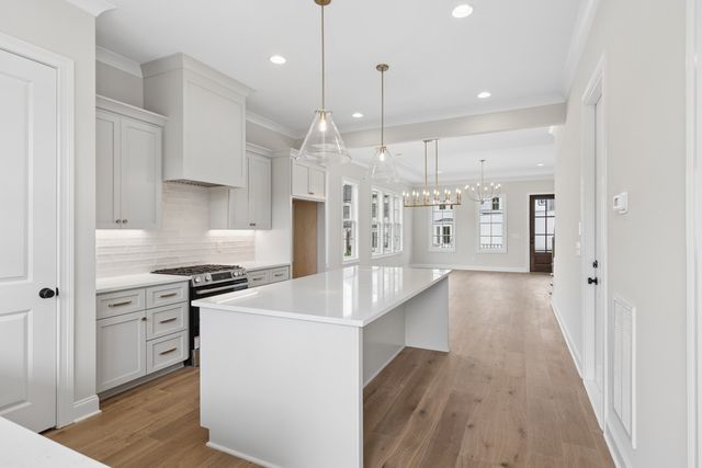 4015 Forestside Dr, Franklin, TN 37064