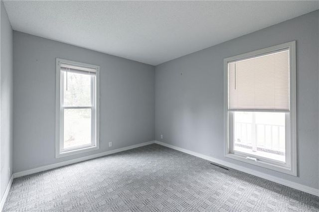 27093 Karrs Park Avenue, Warsaw, MO 65355