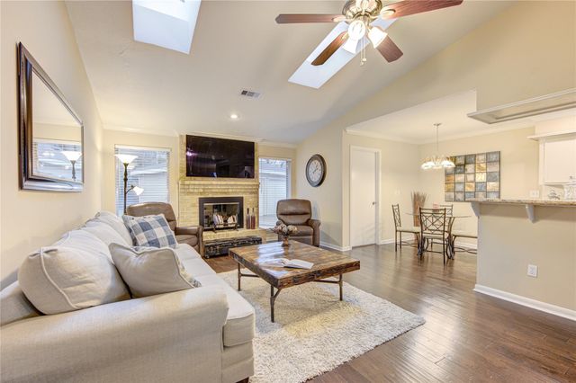 12727 Westella Drive, Houston, TX 77077