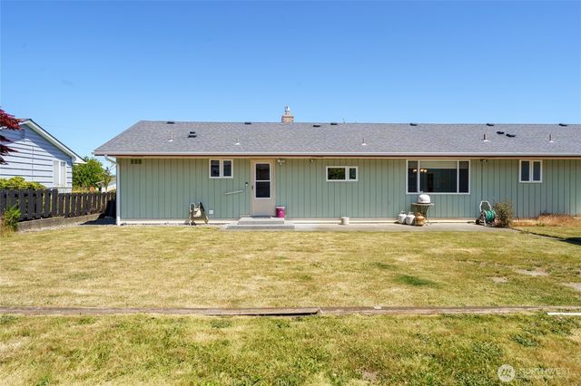 1015 35th Street, Anacortes, WA 98221