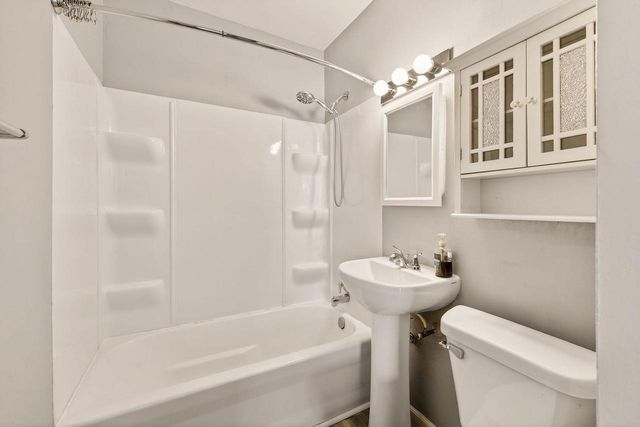 1739 Tremont Drive, Beloit, WI 53511