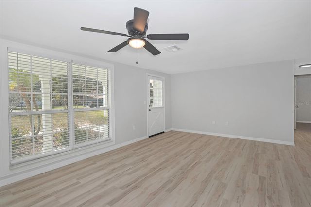 6440 PARKSIDE DRIVE, New Port Richey, FL 34653