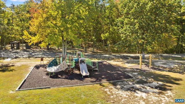 789 PINEHURST DR, Gordonsville, VA 22942