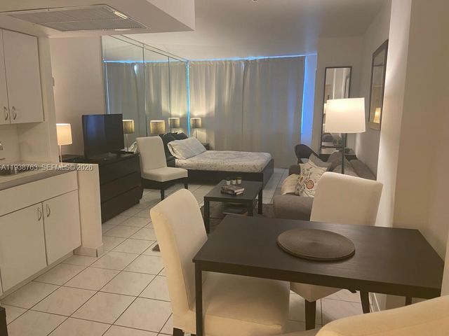 100 Lincoln Rd 314 A, Miami Beach, FL 33139