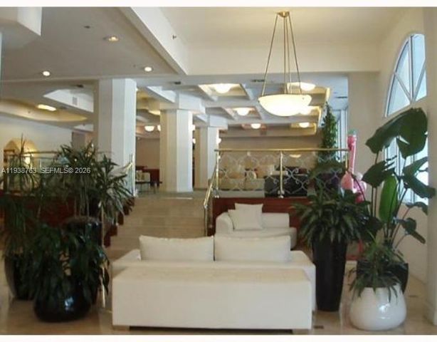 100 Lincoln Rd 314 A, Miami Beach, FL 33139