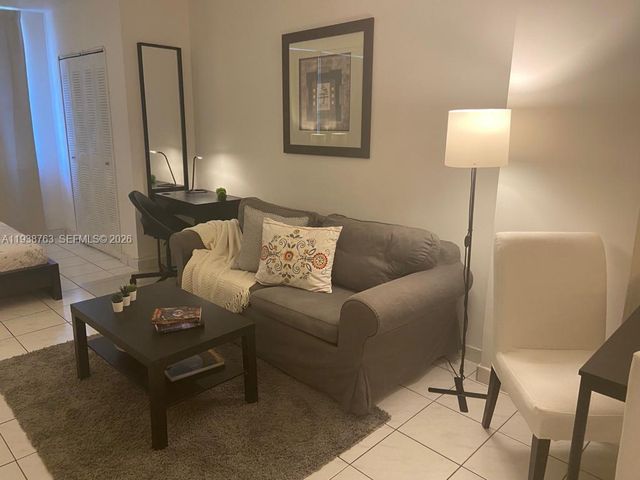 100 Lincoln Rd 314 A, Miami Beach, FL 33139