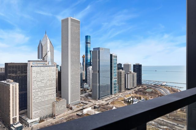 60 E Monroe Street 5301, Chicago, IL 60603