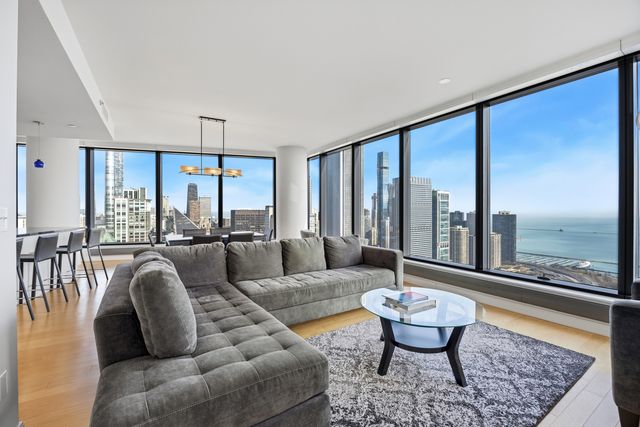 60 E Monroe Street 5301, Chicago, IL 60603