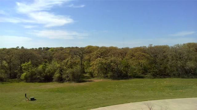 10105 Belle Oak Court, Burleson, TX 76028