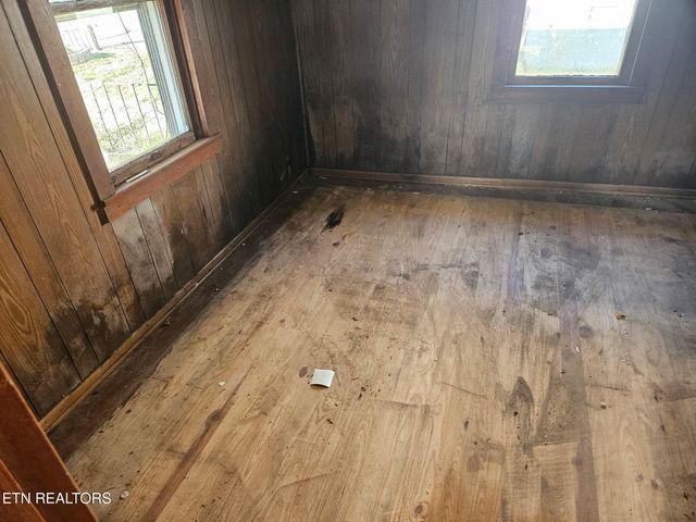 1510 Louisiana Ave, Knoxville, TN 37921