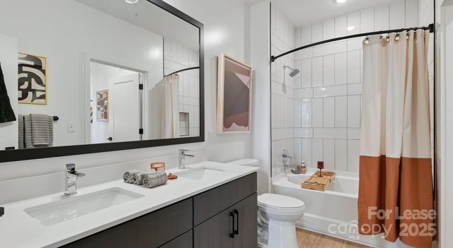 1007 S Mint Street T1, Charlotte, NC 28203