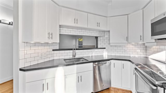 2215 Stanford Street 2215, Houston, TX 77006
