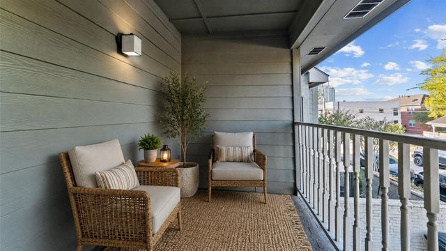 2215 Stanford Street 2215, Houston, TX 77006