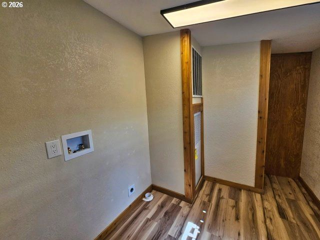 591 Se CARROL St, Winston, OR 97496