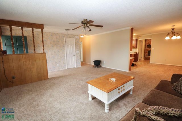 200 Crescent Drive, Littlefield, TX 79339