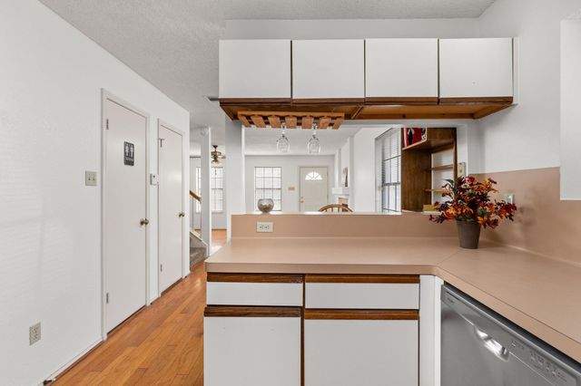 12325 Los Indios TRL 12, Austin, TX 78729