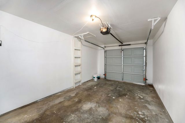 102 Mildred Lane, Benbrook, TX 76126