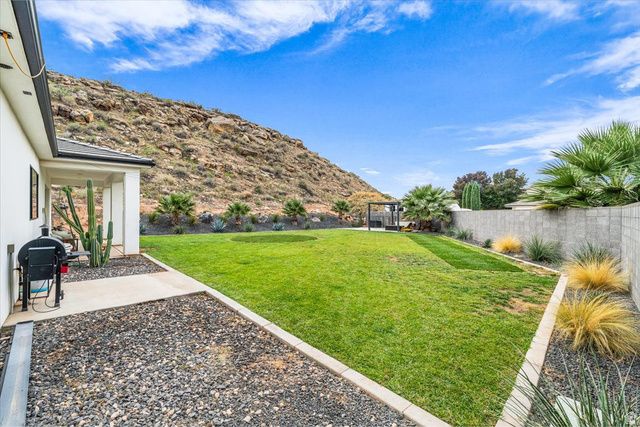 1675 S CARMA ST, Washington, UT 84780