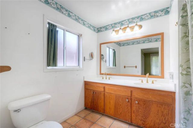 316 W Kalmia, Fallbrook, CA 92028