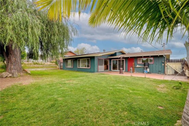 316 W Kalmia, Fallbrook, CA 92028