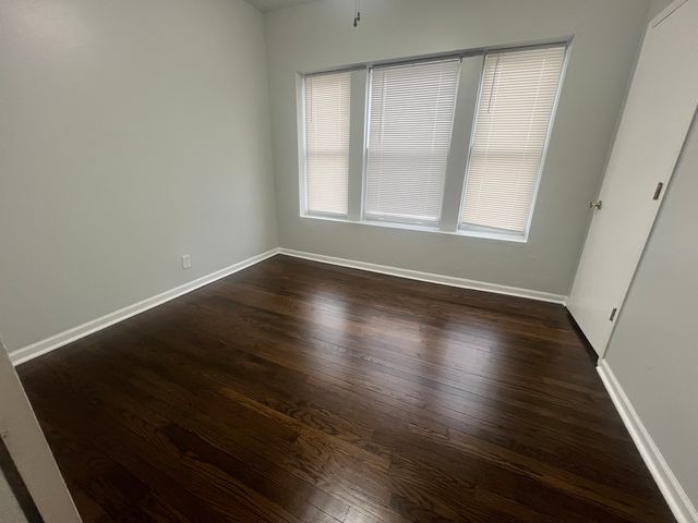 7147 S Woodlawn Avenue 3N, Chicago, IL 60619