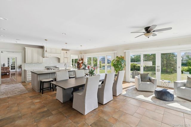 5 Woodcock Lane, Remsenburg, NY 11960