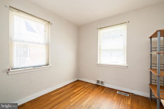 1826 MAPLE AVE, Haddon Heights, NJ 08035