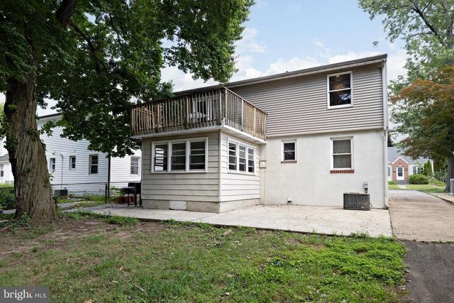 1826 MAPLE AVE, Haddon Heights, NJ 08035